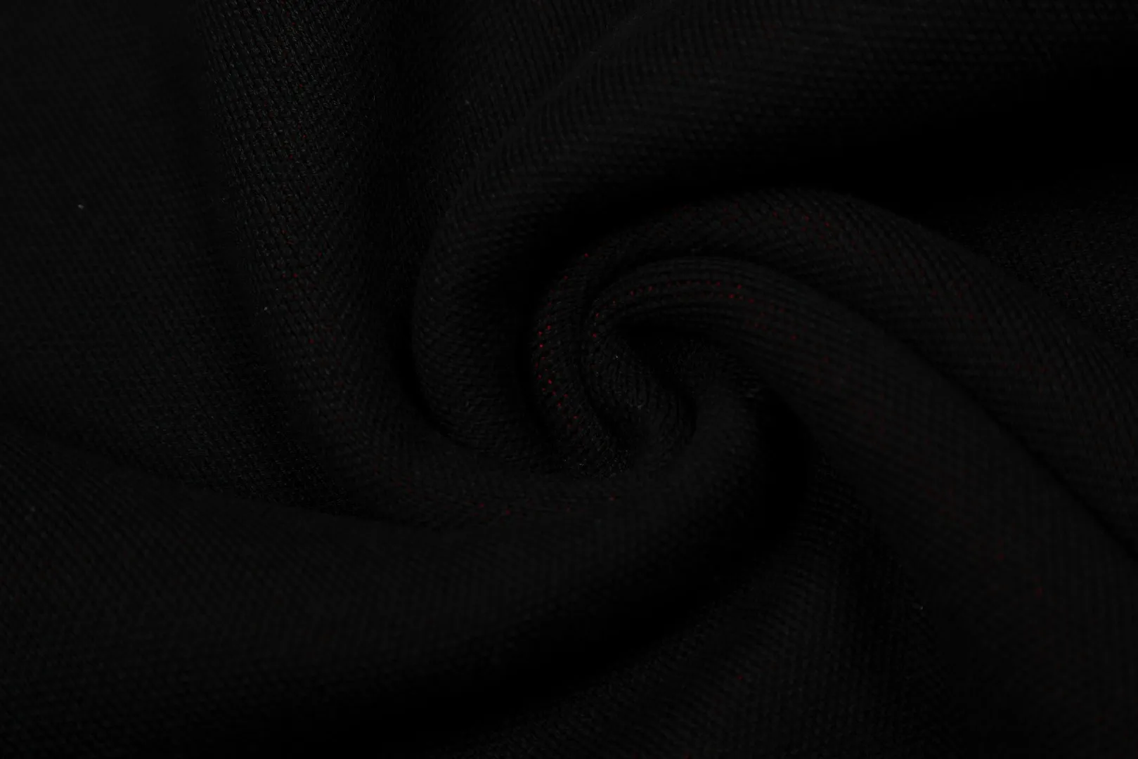 P250 Top quality" Style number: DS164# (not off the shelves all year round) [Ralph Lauren autumn and winter Malaysia embroidered logo knitted POLO lapel sweater] ✅Ralph Lauren Ralph Lauren classic basic lapel POLO same style knitted autumn and winter sweater for men and women ✅Main supplier platform live broadcast Wholesale entity Replenish when out of stock Not off the shelf ✅ZP quality 1:1 version Scan the code to enter the GF website Counter quality ✅Detailed quality is the only one in Guangzhou Imported quality cotton yarn, 750g weight, focusing on high-end, cost-effective, good quality, needless to say, ✅The version is restored to the original order, the maximum size can be worn up to 190 pounds, loose, comfortable and stress-free, ✅The upper body is simple and easy to match, a must-have for male gods. Good-looking clothes are never picky. A must-have in couples' wardrobes. Size: S-XL. Color: Milk white, gray, black and white, black and red, navy white label, navy red label